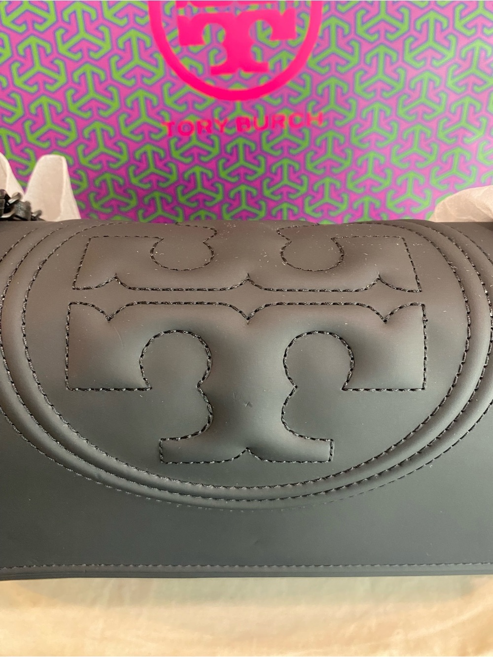 (NEW)Tory Burch Fleming Convertible Shoulder Bag in Black - Pristine Condition! - Picture 10 of 14